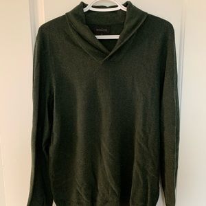 Green RW&Co. Business Casual sweater Size S
